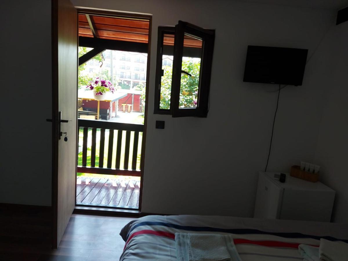 C Dor De Vama Bedrooms Вама-Веке Екстер'єр фото